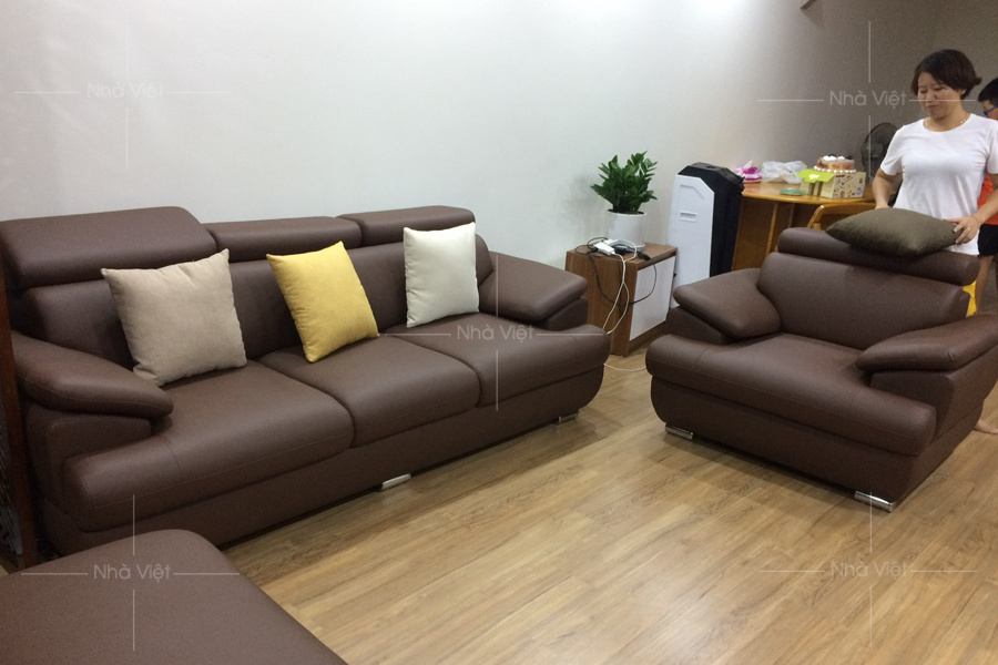 Bàn giao sofa văng đơn nhà chị Huệ - Chung cư Thanh Xuân Complex - Số 6 Lê Văn Thiêm - Hà Nội