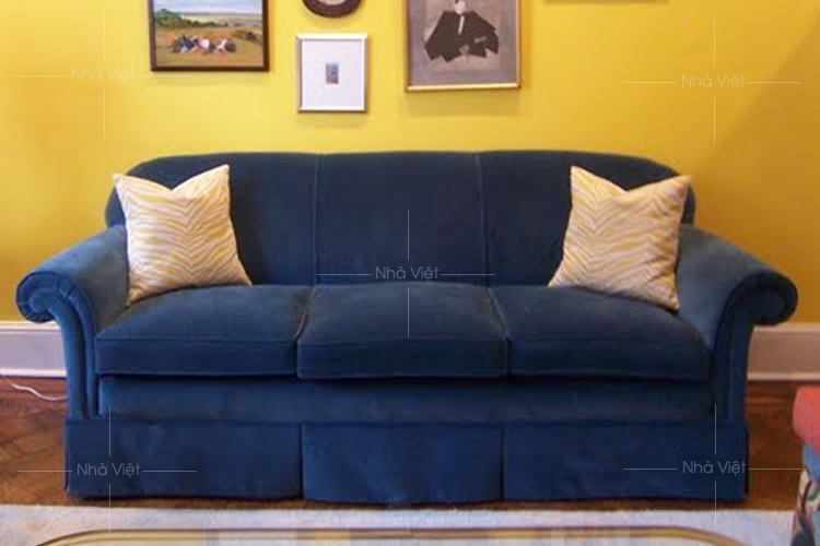 Phòng khách màu vàng làm chủ đạo nên chọn sofa màu gì ?