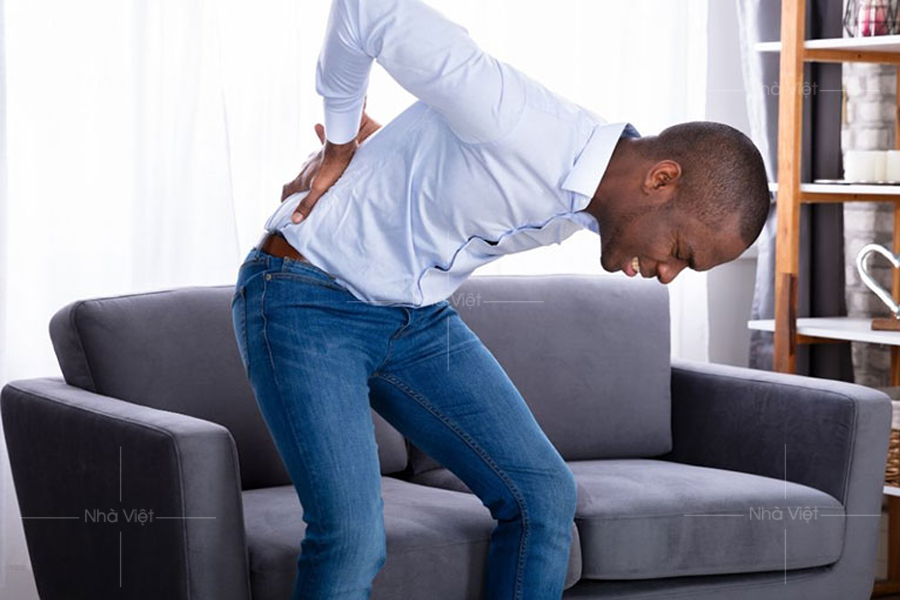 Chọn ghế sofa cho người bị đau lưng, thái hoá cột sống như thế nào ?