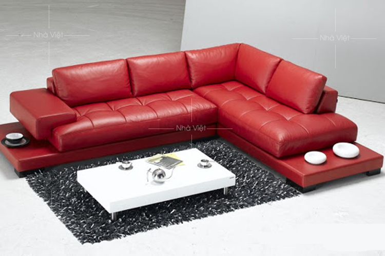 Ghế sofa da màu đỏ nổi bật không gian phòng khách